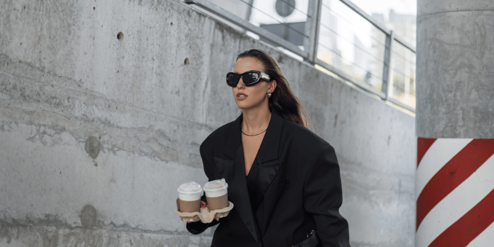 winter 2026 layering trends with oversized coats: style tips