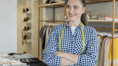 choosing the right outfit based on body shape guide tips